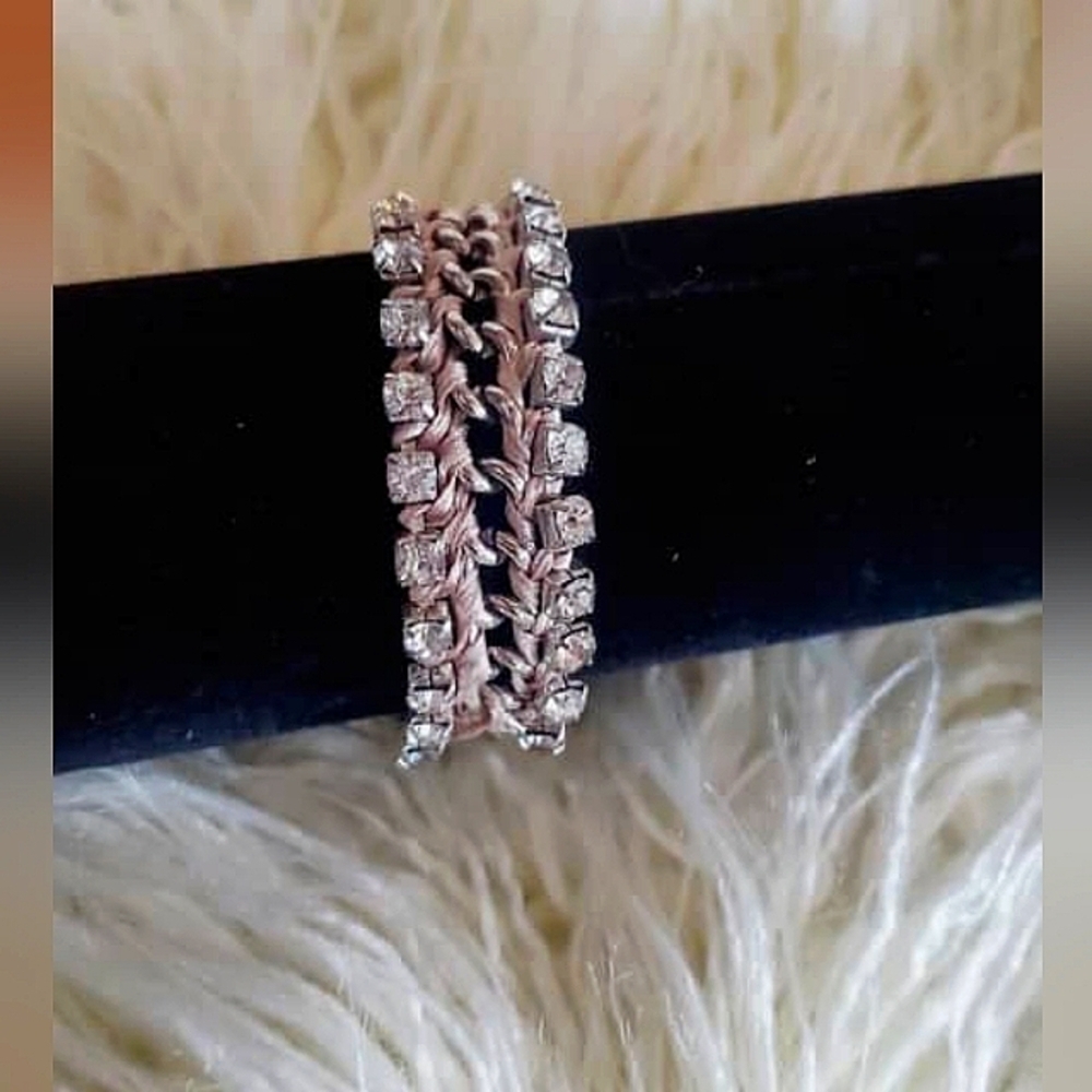 Light pink Crystal Chain Fashion Women Bracelet Jewelry Accessories. 🌴